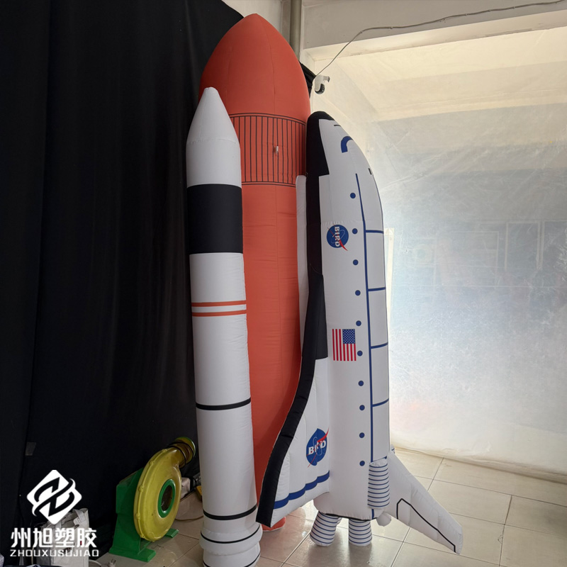 صواريخ قابلة للنفخ، نماذج محاك - مراجعة Science Exhibition Models وسعره